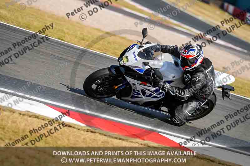 donington no limits trackday;donington park photographs;donington trackday photographs;no limits trackdays;peter wileman photography;trackday digital images;trackday photos